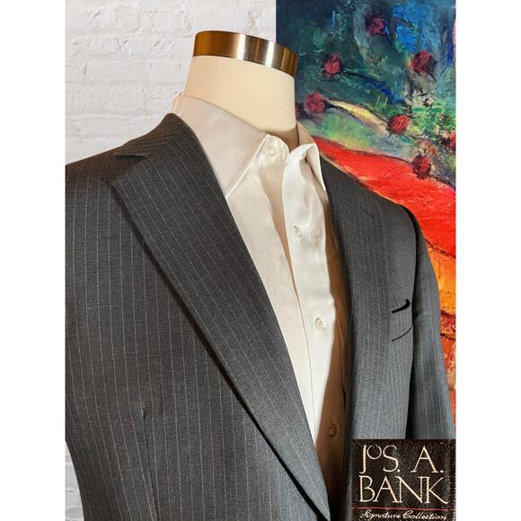 Jos A Bank Signature 41R 34x30 Gray with Ice Blue Dashed Stripe Suit Set - Picture 6 of 16